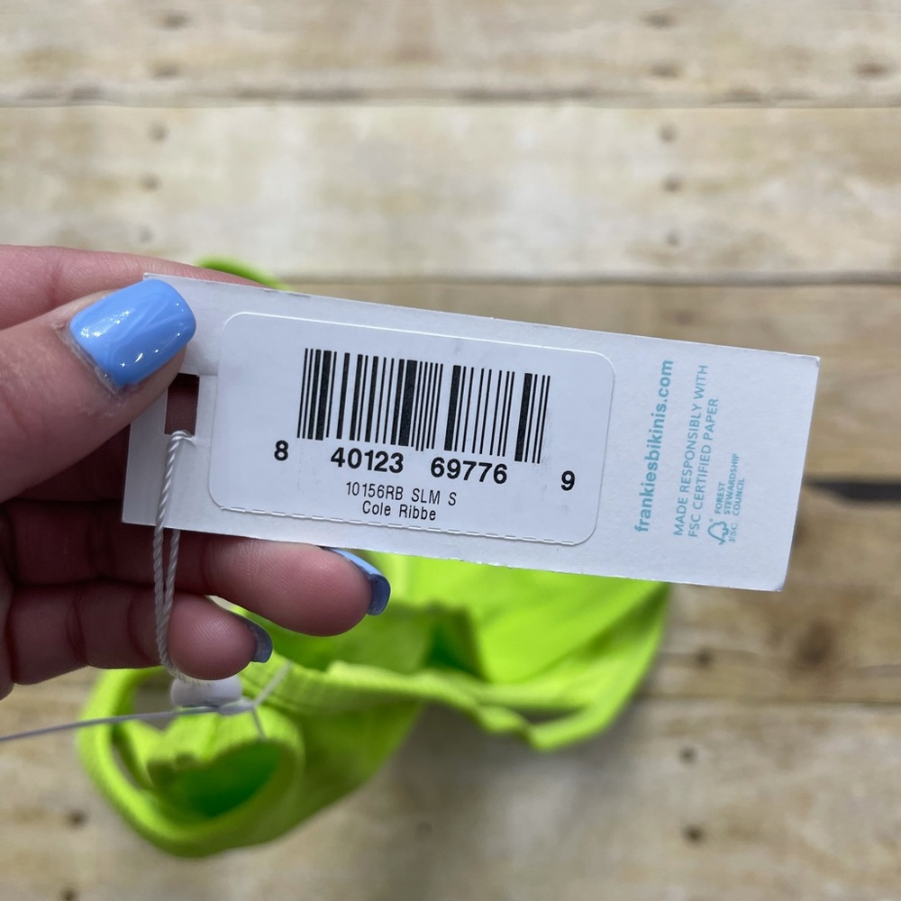 Frankies Bikinis SET. Cole Ribbed Top & Cole Ribbed Cheeky Bottom in ‘slime’ - Picture 8 of 11